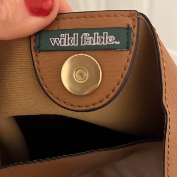 Oversized Camel Purse - Picture 5 of 6